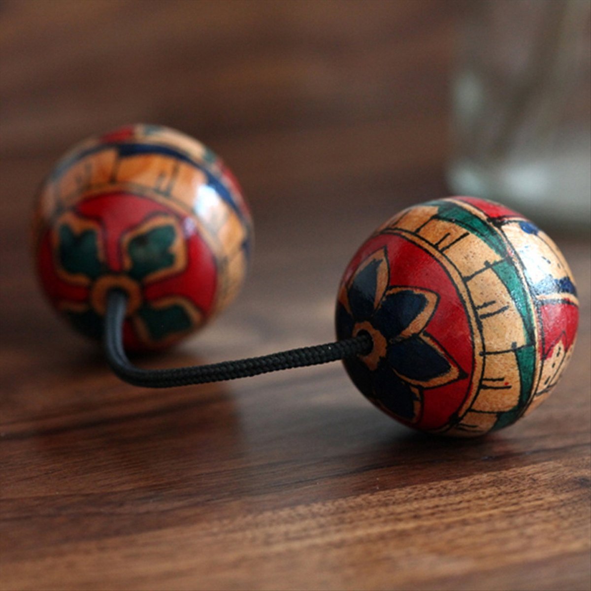 【NOVIDADE!】Maracas Desenhadas  - Musical Instrument You Shake avaliação e preço